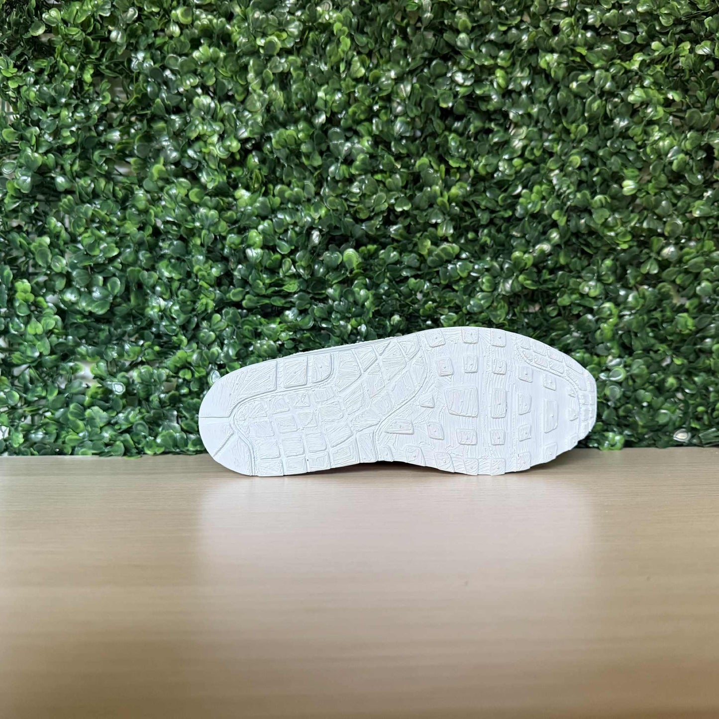 Air Max 1 Sneaker Planter