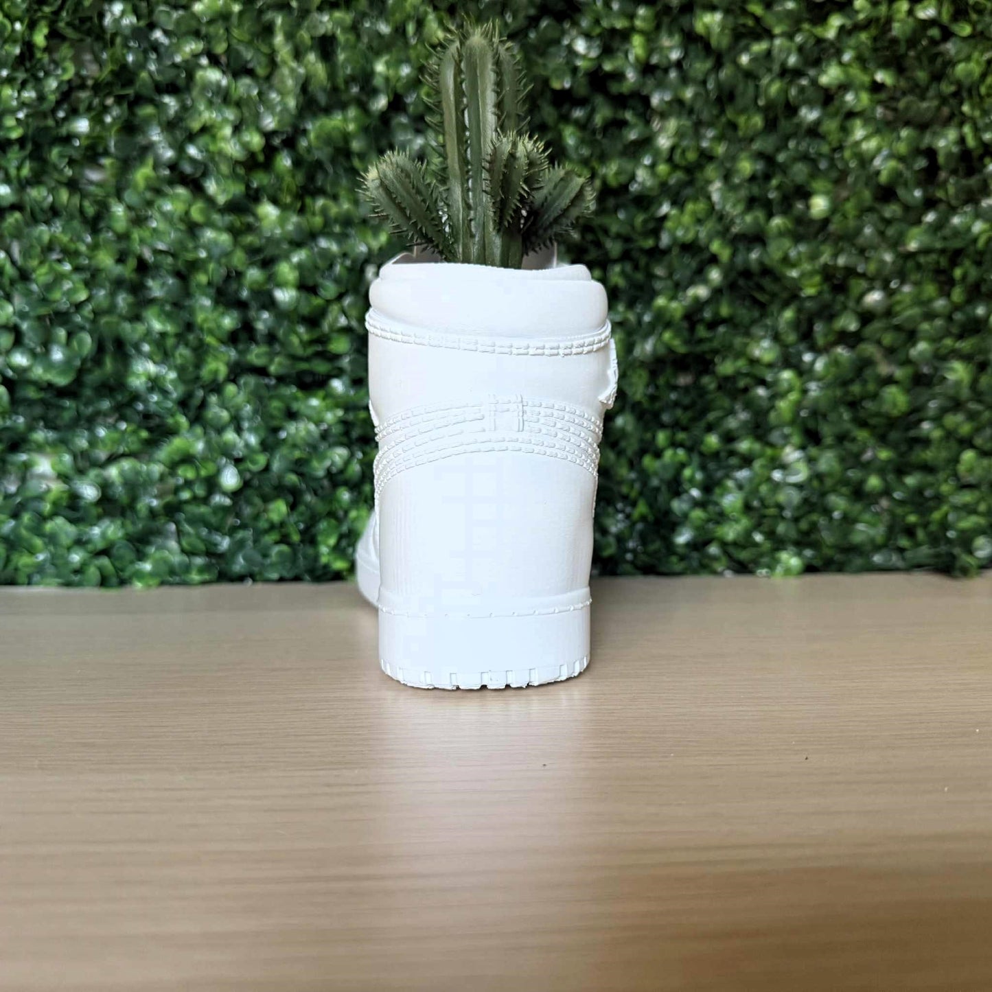 Jordan 1 High Sneaker Planter