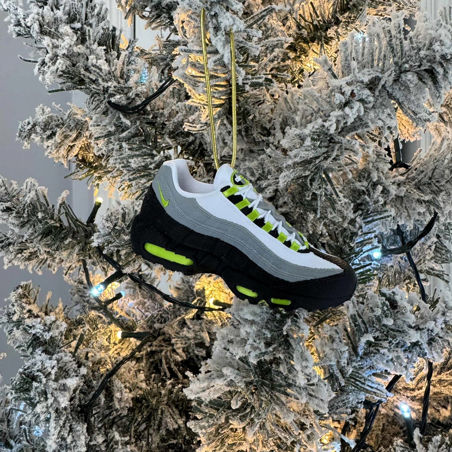 Air Max 95 Neon bauble