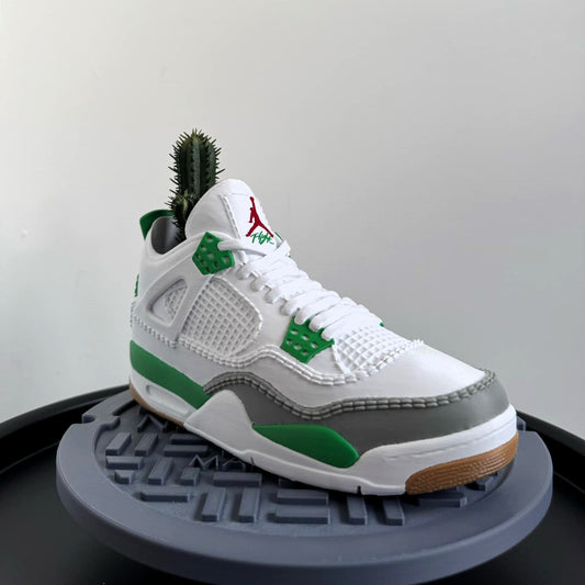 Jordan 4 SB PINE GREEN Sneaker Planter