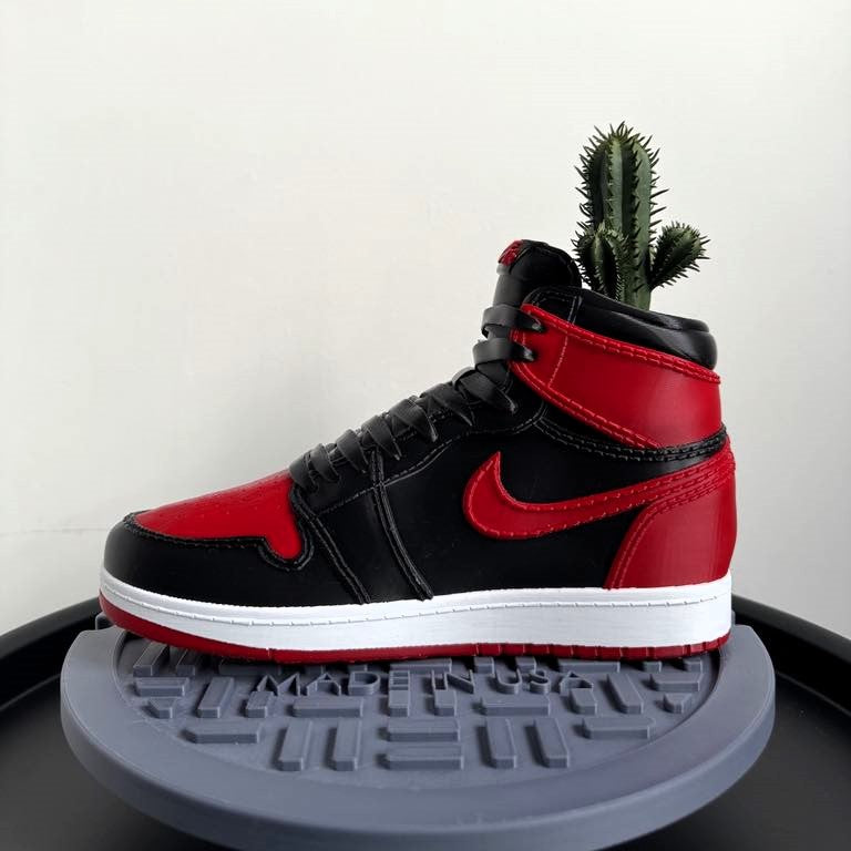 Nike Jordan 1 Bred Sneaker Planter