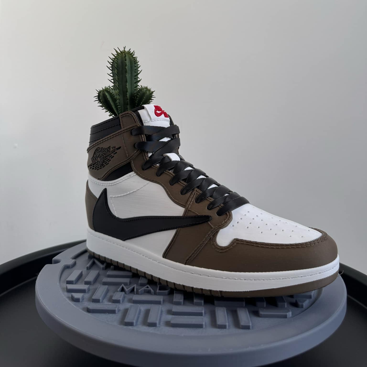 Travis Scott Jordan 1 Sneaker Planter