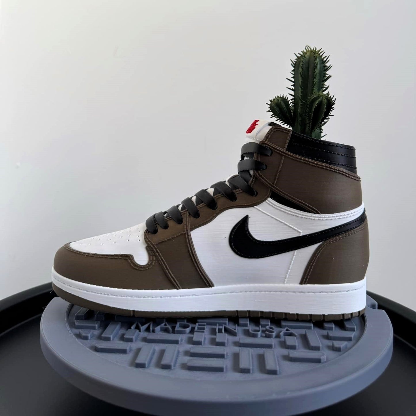 Travis Scott Jordan 1 Sneaker Planter