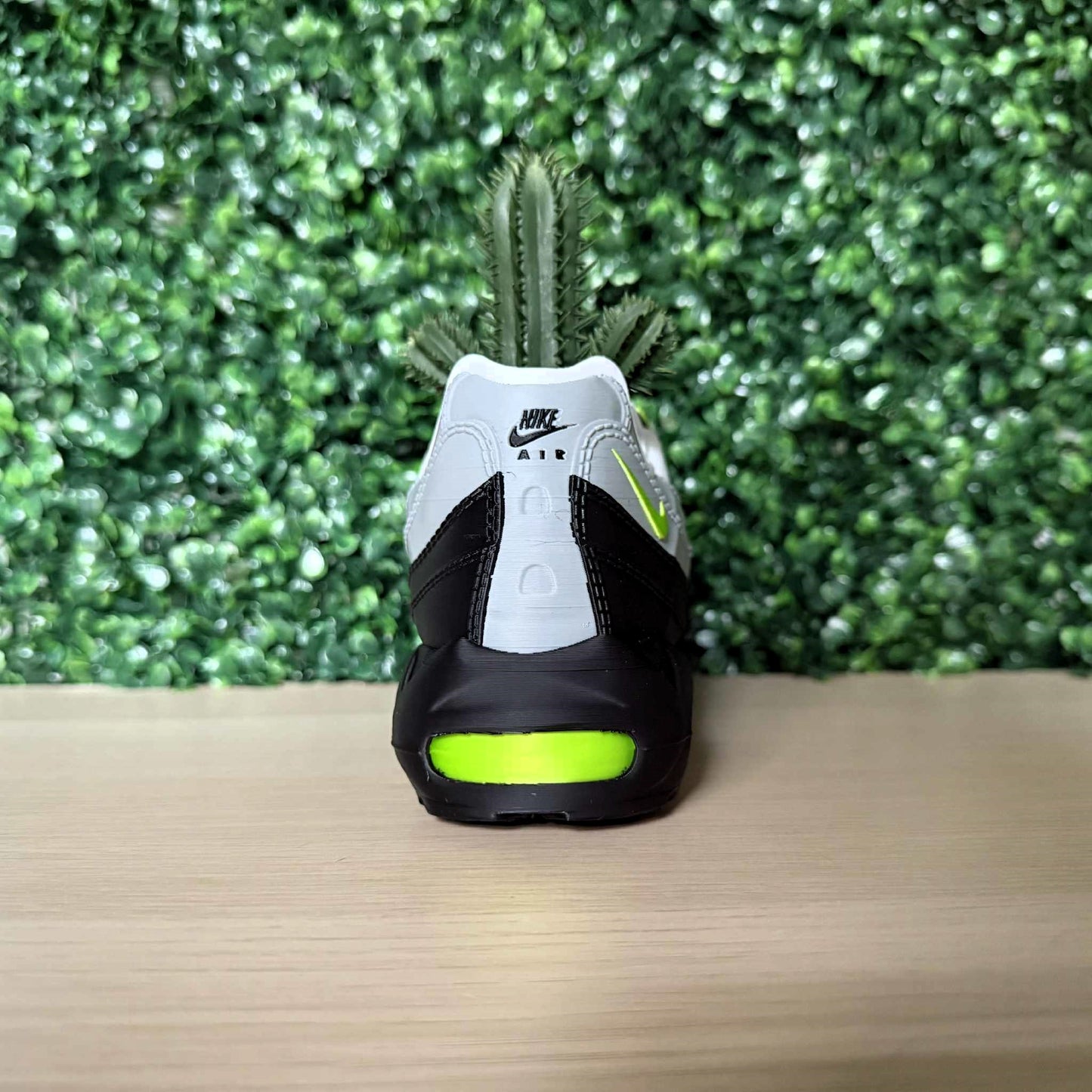 Air Max 95 Neon Sneaker Planter